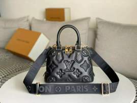 Picture of Louis Vuitton Handbags _SKUfw213256921fw